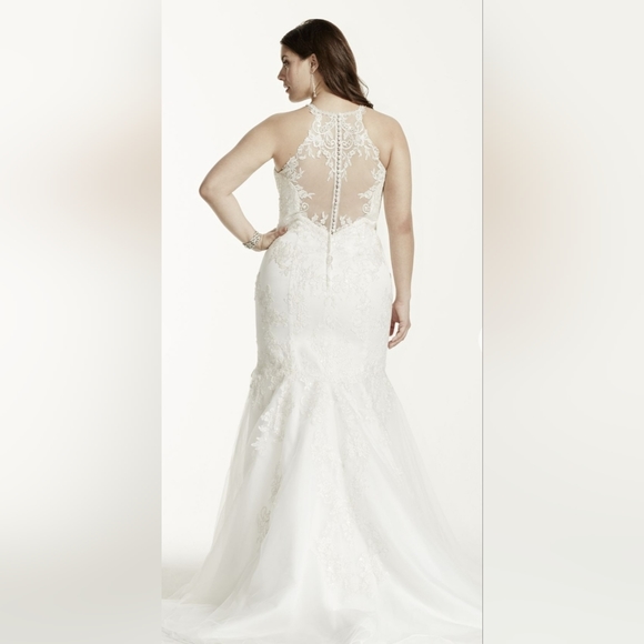 WEDDING DRESS - Picture 2 of 7